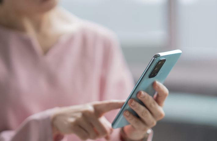 もう会わないと決断、一本の電話がかかってくる