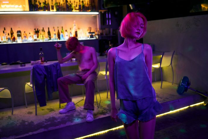 『グッバイ・クルエル・ワールド』場面写真10