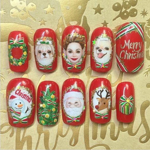 デヴィ夫人に捧げたクリスマス用ネイルチップ