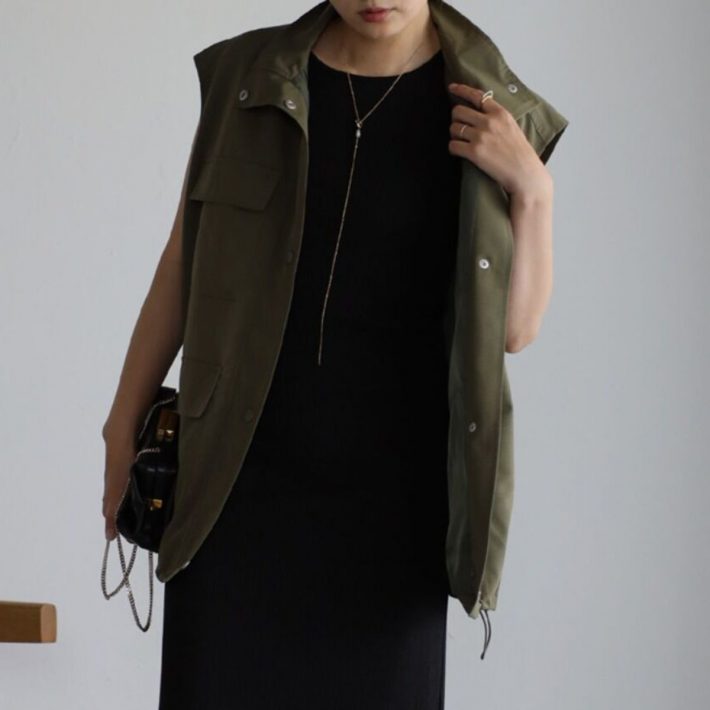 BONJOUR SAGANのミリタリードロストベスト