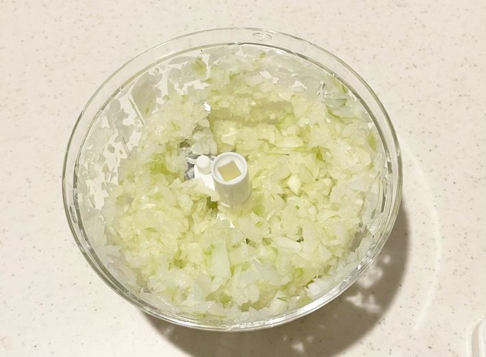 タマネギのみじん切り