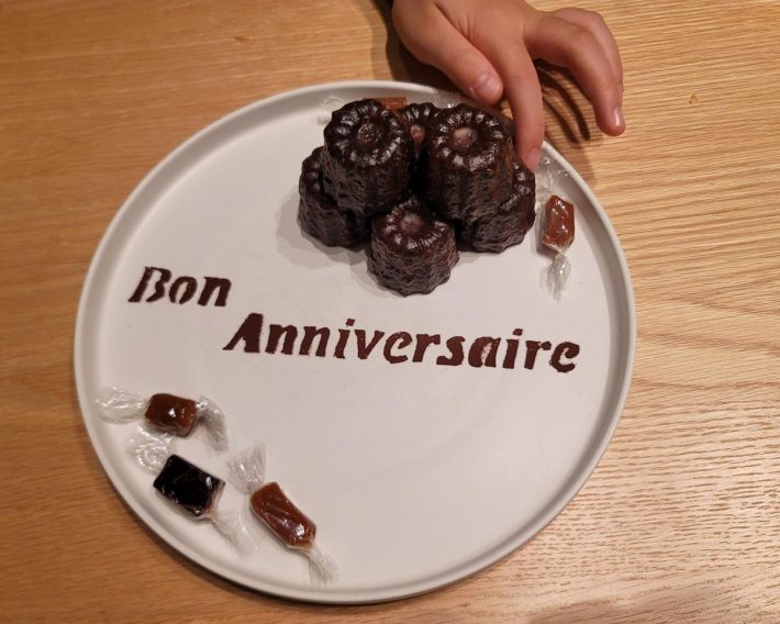 カヌレ、流行っていますね