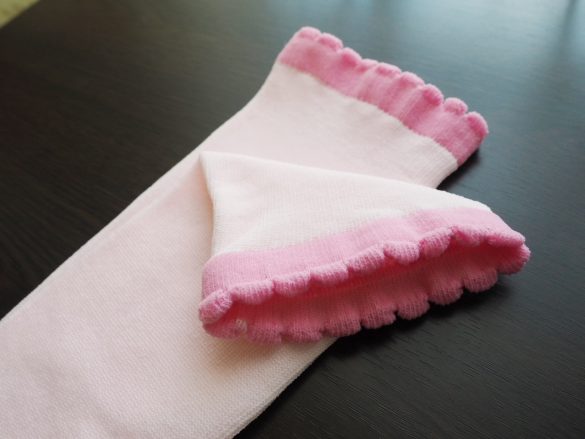 ピンクのパイピングがかわい