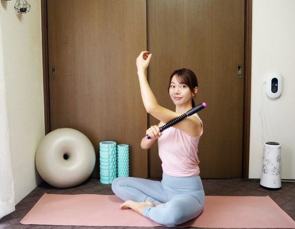 二の腕も片手でコロコロ