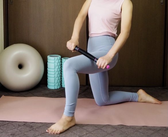 太ももも表側も裏側も簡単にほぐせる