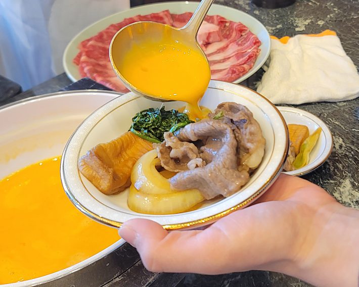 100周年記念パーティーでは、作り立てにとき卵をかけて提供してくれました