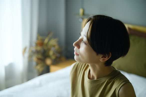 つらい恋愛にハマりがちな人の共通点。“幼少期の闇”をこじらせてる