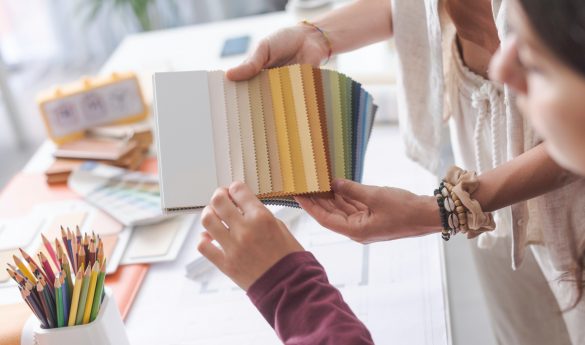 人気の「カラーセラピー」資格が取れるオススメ通信講座！色彩資格など