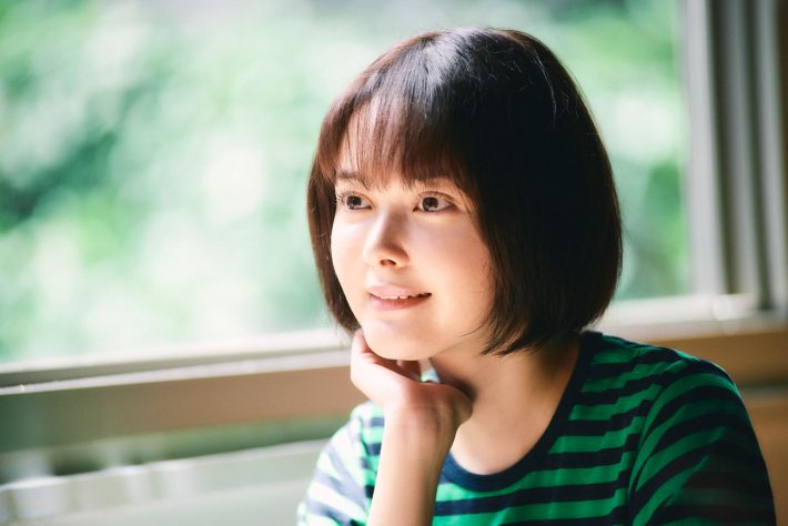 ©2022「窓辺にて」製作委員会