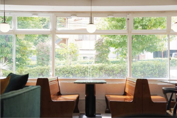 〈アネアカフェ松見坂〉