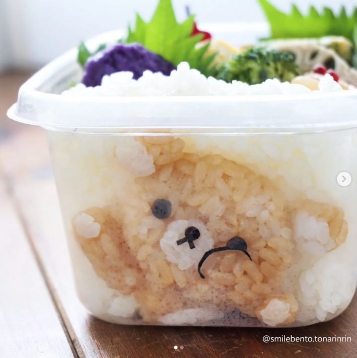 顔だけむぎゅっとつぶれた感じで作る