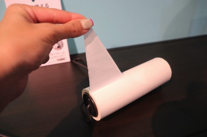 めくりやすいらせん状のカットテープ