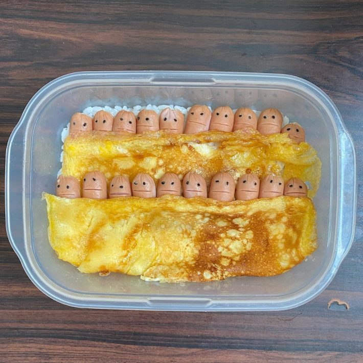 寝てるベビーウィンナー星人