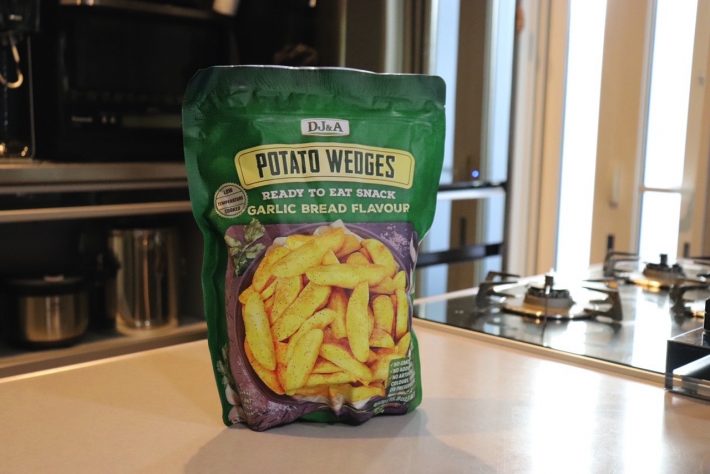 コストコ「ウェッジガーリックブレッド味」（税込1158円）