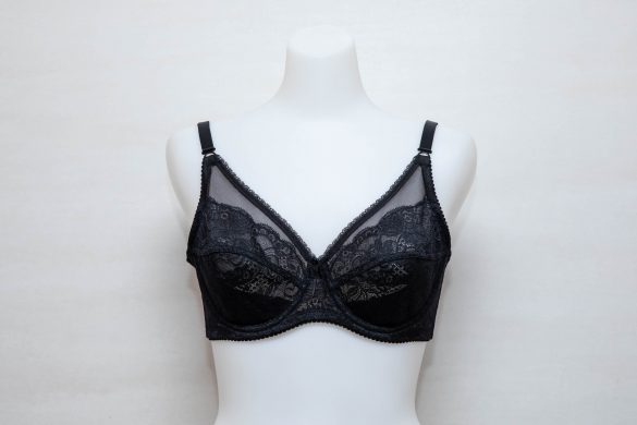 ダイアジェンヌ ブラジャー