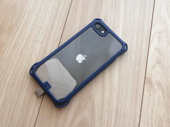 透明タイプのカード