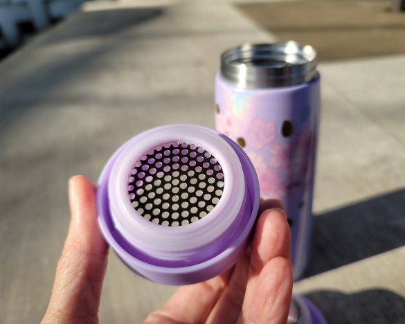 ステンレスインサート付きのステンレスボトルは、ティーバッグ愛用者にはピッタリ