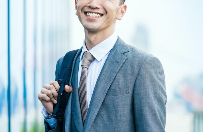 隣に越してきた中年サラリーマン