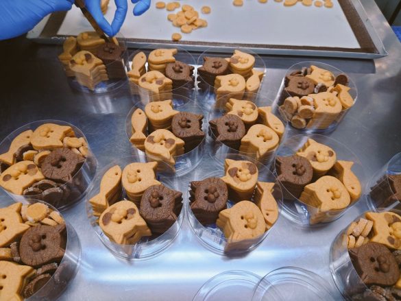 猫クッキーも売ってる