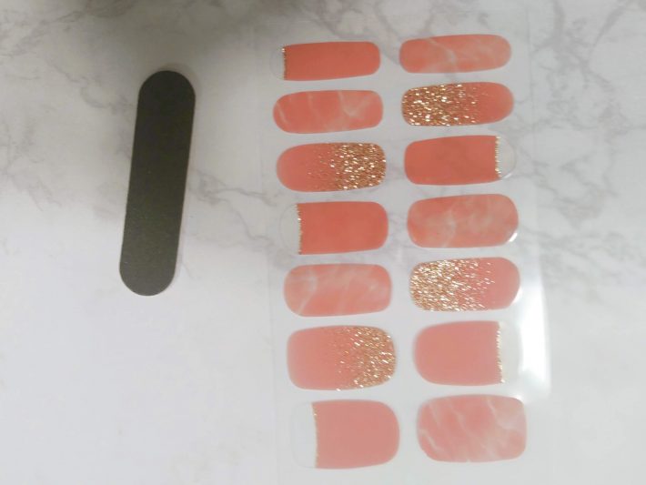 100円　ネイルシール