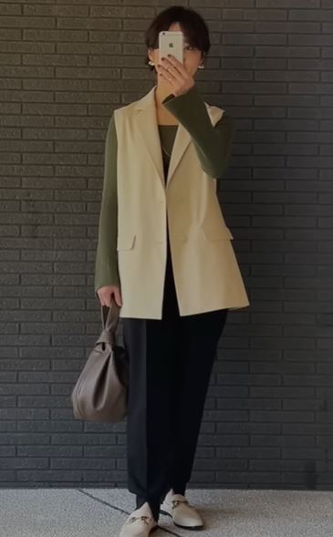 ローファーのコーデ