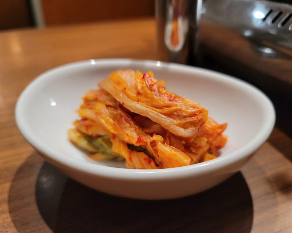 焼肉店でおなじみのキムチ、いつ食べますか?