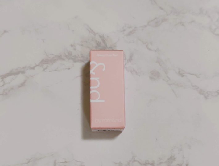 ロムアンド　ローソン　ネイル