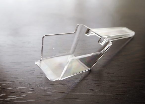 先端は薄くなってる