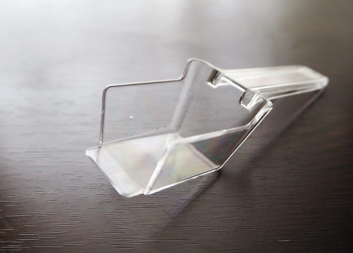 先端は薄くなってる