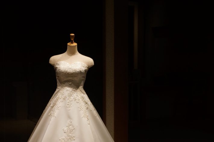 ウェディングドレス