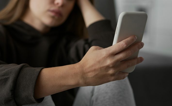 LINEをブロックしても止まらない義母の暴走