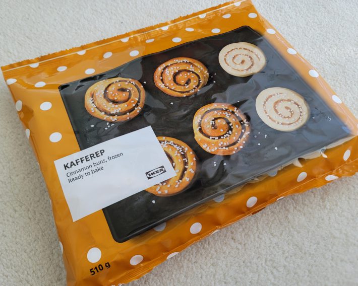 KAFFEREP カッフェレプシナモンロール　499円