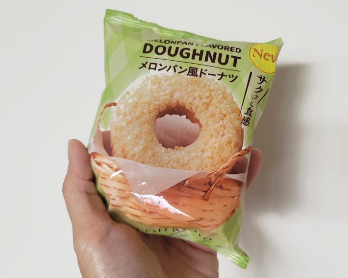メロンパン風ドーナツ（138円）