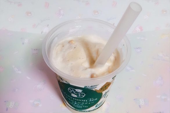 AfternoonTeaのコラボフラッペ