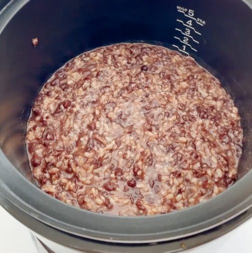 炊飯器の内釜に入れる