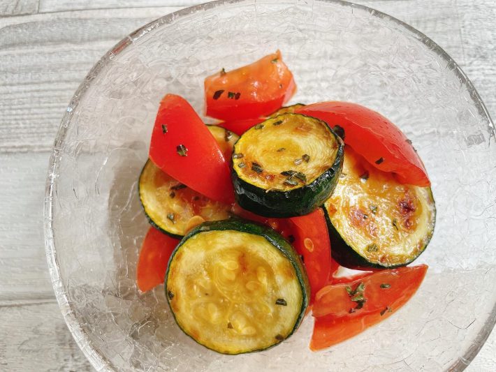 ズッキーニとトマト
