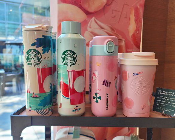 スタバの「桃グッズ」が爽やか＆かわいい！スタバマニアが選んだ“買って後悔しない”グッズは « 女子SPA！