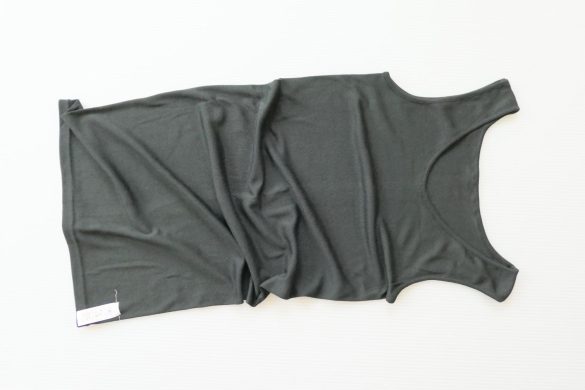 シルクタンクトップ　京都・西陣の中村忠三郎商店「絹糸屋さんの一軍、レギュラー。シルクタンクトップ」　6600円（税込）