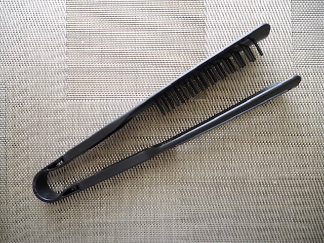 ヘアトングブラシ