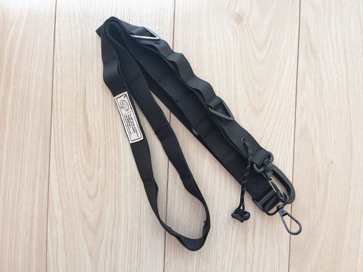 「スマホストラップ」