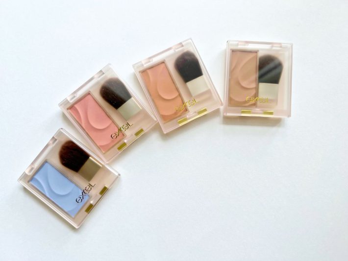 エクセル シームレストーン ブラッシュ各カラー