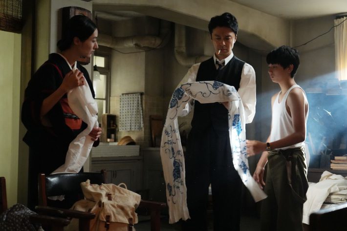 ©2023「リボルバー・リリー」フィルムパートナーズ