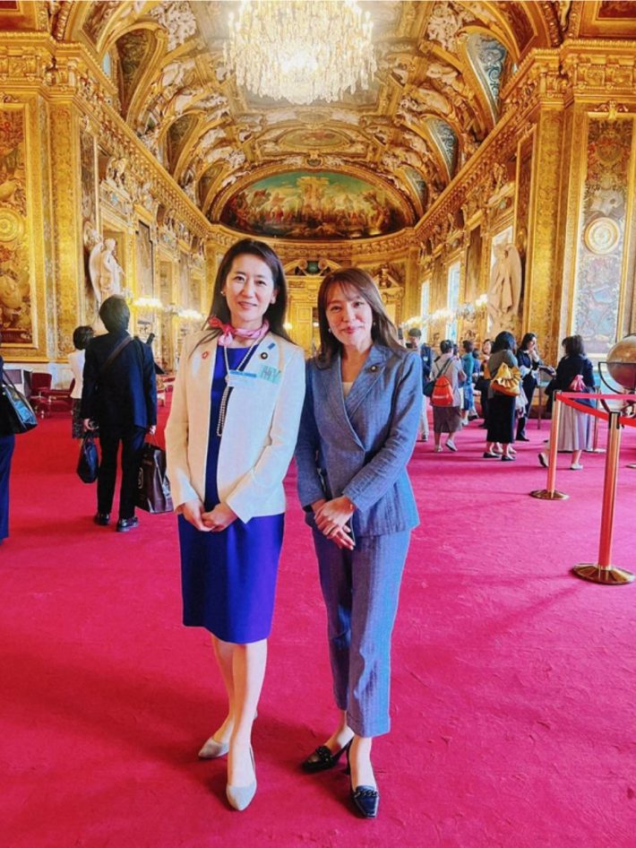 今井絵理子議員と松川議員（画像：松川るい参議院議員のSNS投稿より）（画像：松川るい参議院議員のSNS投稿より）