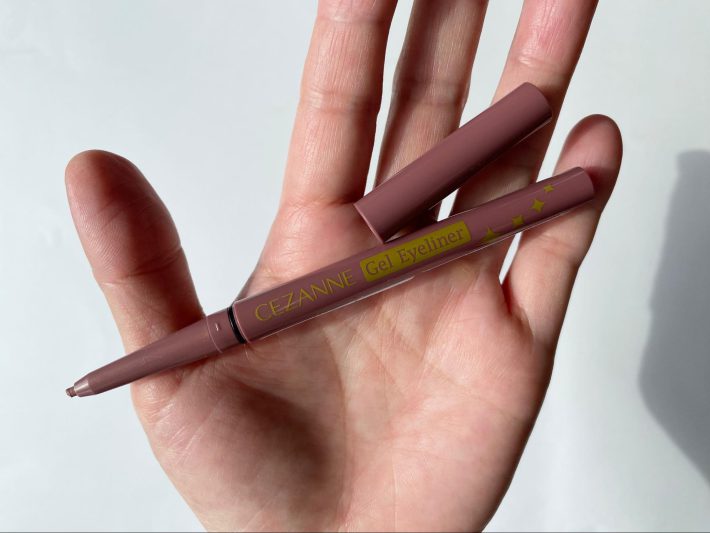 セザンヌ ジェルライナー