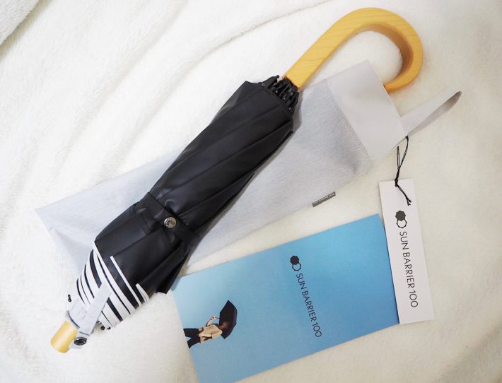 「サンバリア100」日傘
