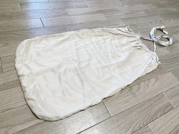 封筒型のシルク製ヘアキャップ