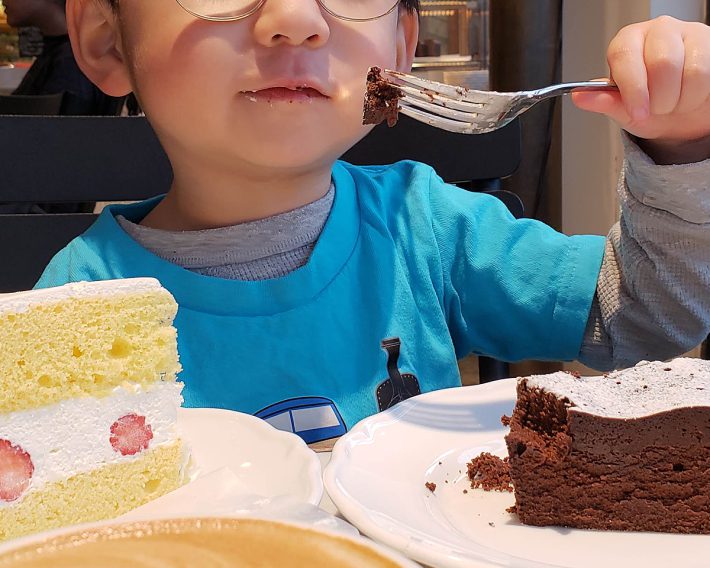 子どもの食べ方