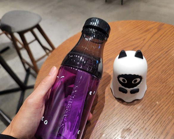 ネコ部分は取り外しができるようになっています