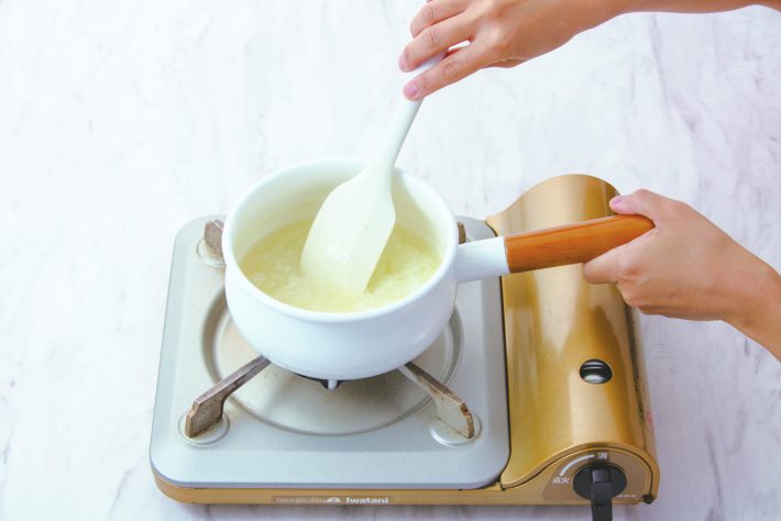 P35_小鍋混ぜる