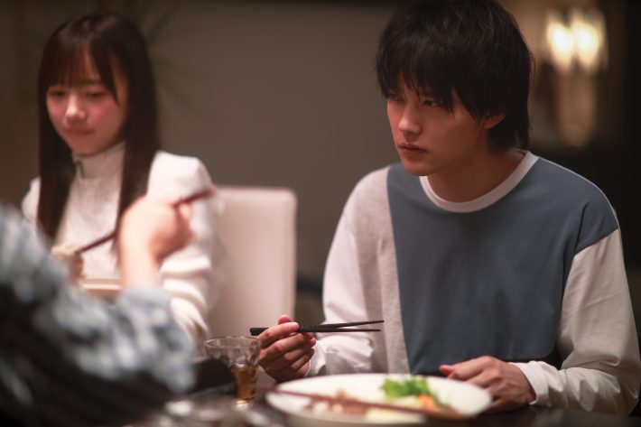 土曜ナイトドラマ『泥濘の食卓』5話より ©テレビ朝日